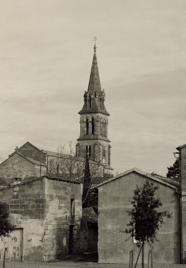 Abzac, l'église St.Pierre-ès-liens