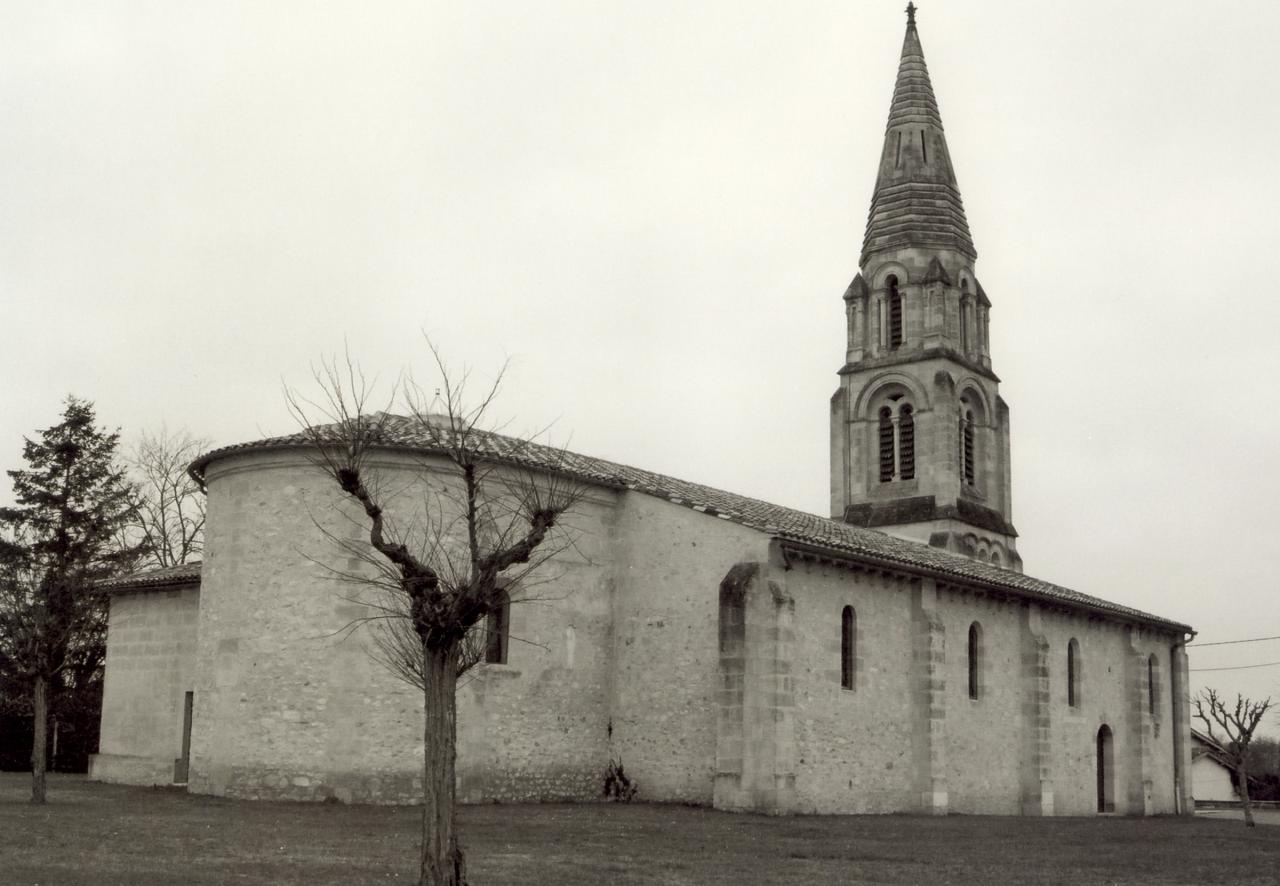 les Peintures, l'église Saint-Vincent