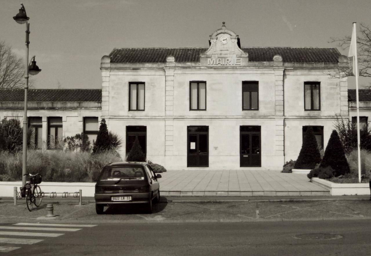 Saint-Seurin-sur-Isle, la mairie