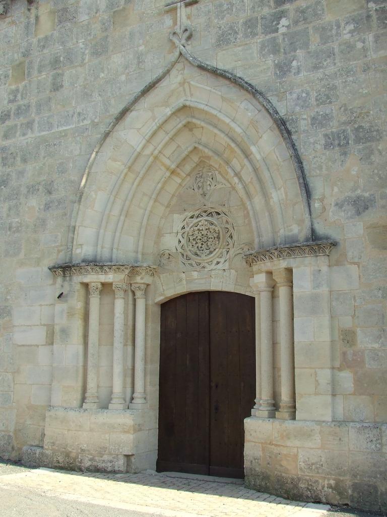 Vérac, le portail de l'église Saint-Cybard