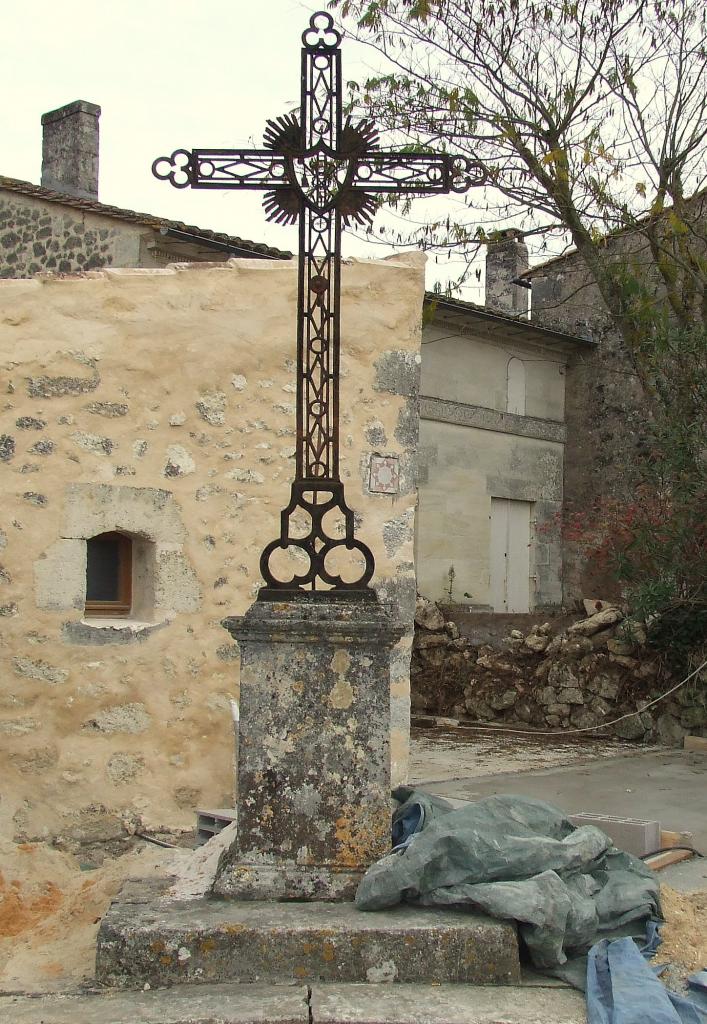 Asques, une croix de chemin