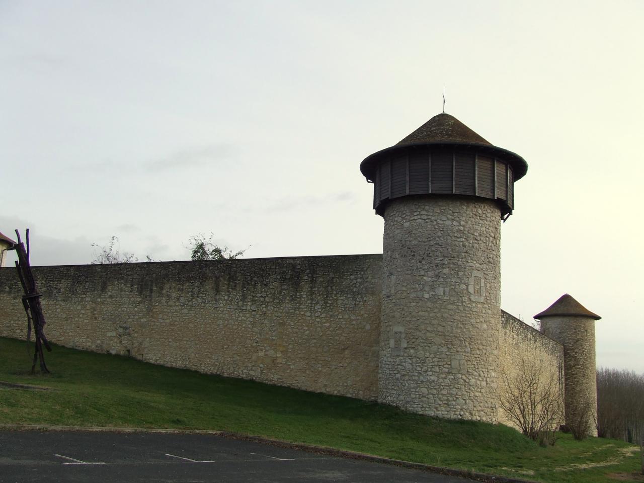 Cadillac-en-Fronsadais, le château Branda