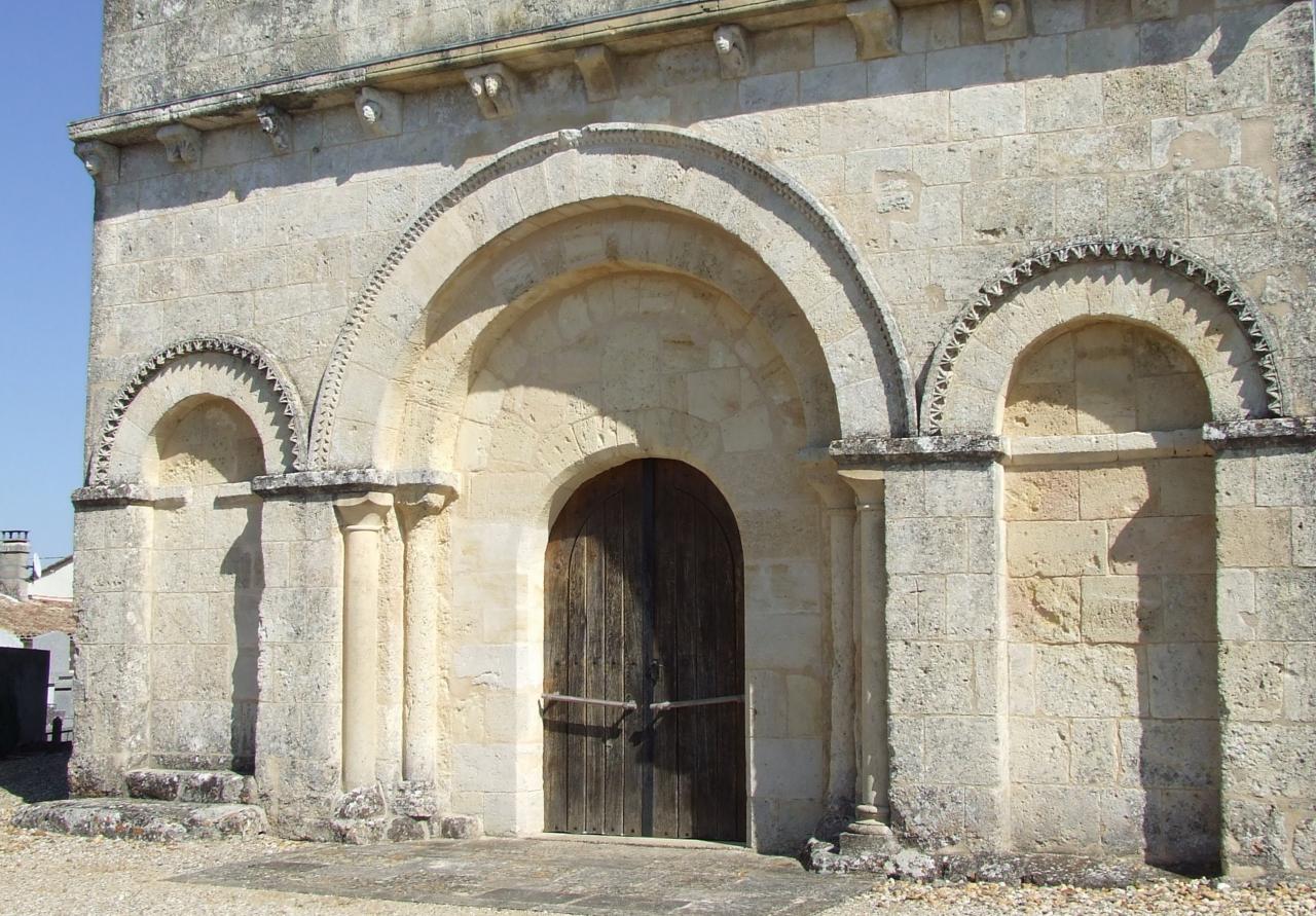 Saint-Genès-de-Fronsac, l'église romane Saint-Genès, 16ème siècle