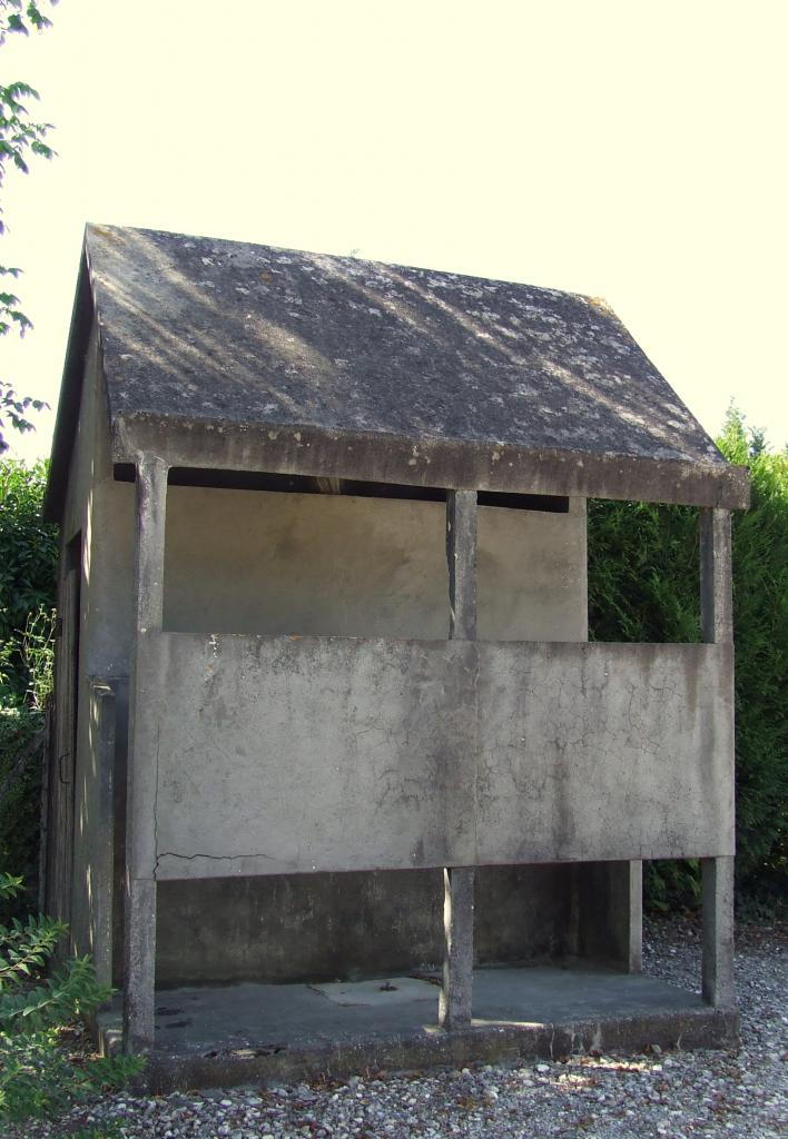 Saint-Genès-de-Fronsac, d'anciens WC publics