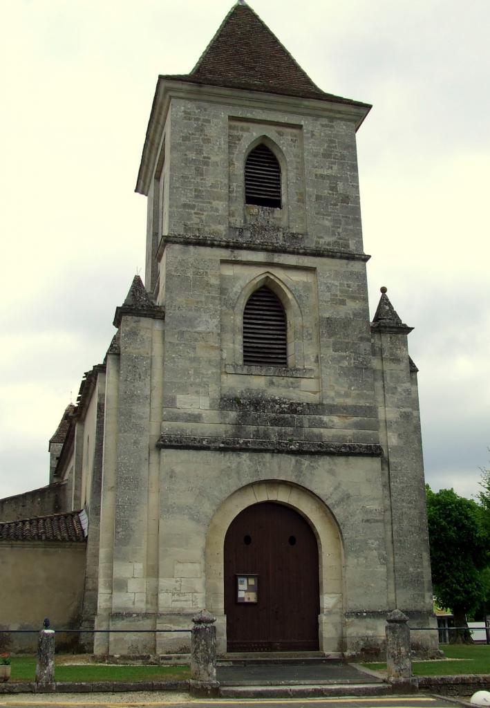Lugon-et-l'Ile-du-Carney, l'église romane