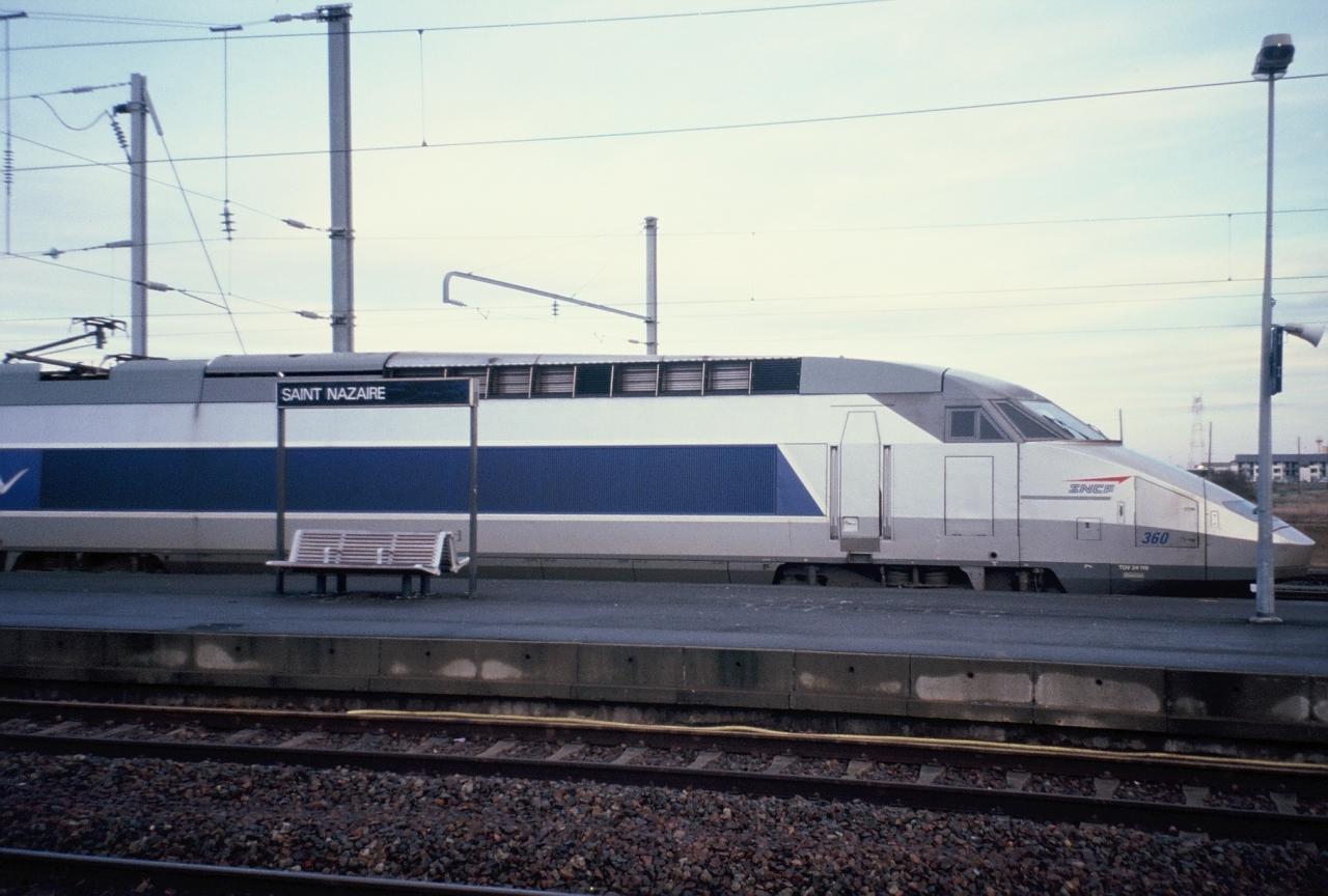 Paris-la Baule: TGV en gare de Saint-Nazaire