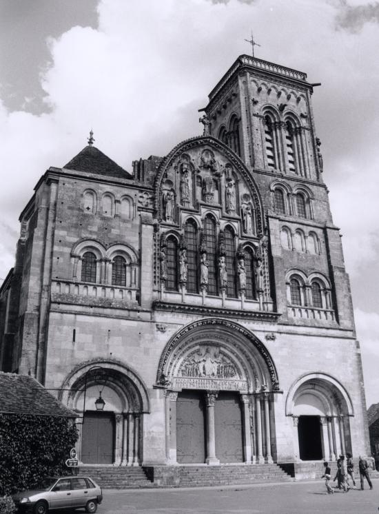 Auxerre, l'église Saint-Pierre.