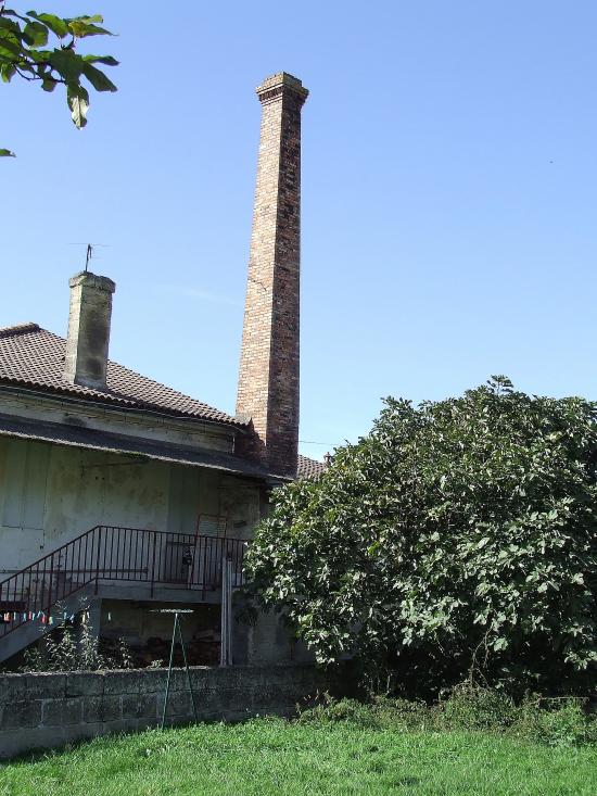 Daignac, la cheminée de l'ancienne boulangerie