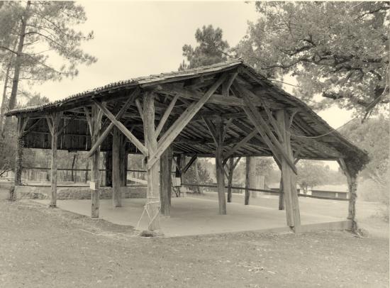 Lagorce, une autre grange