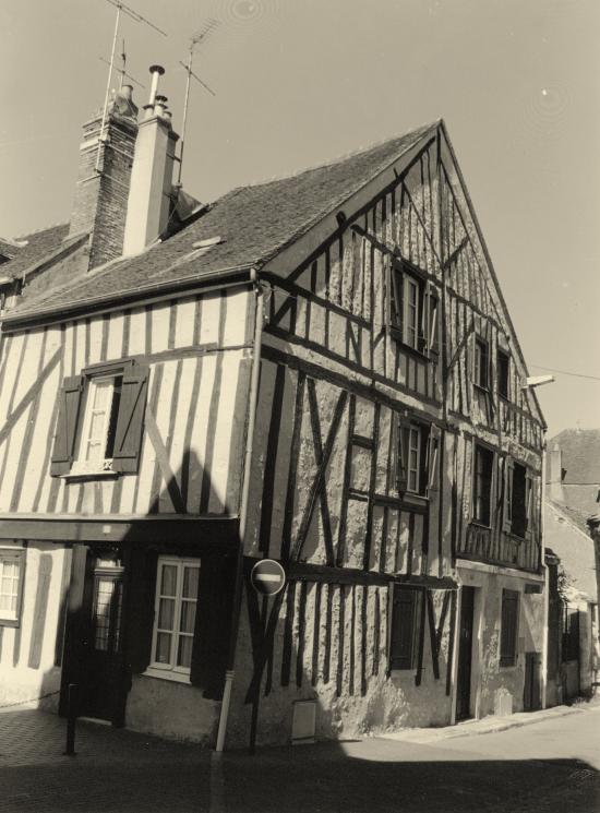 Auxerre, maisons à pans de bois.