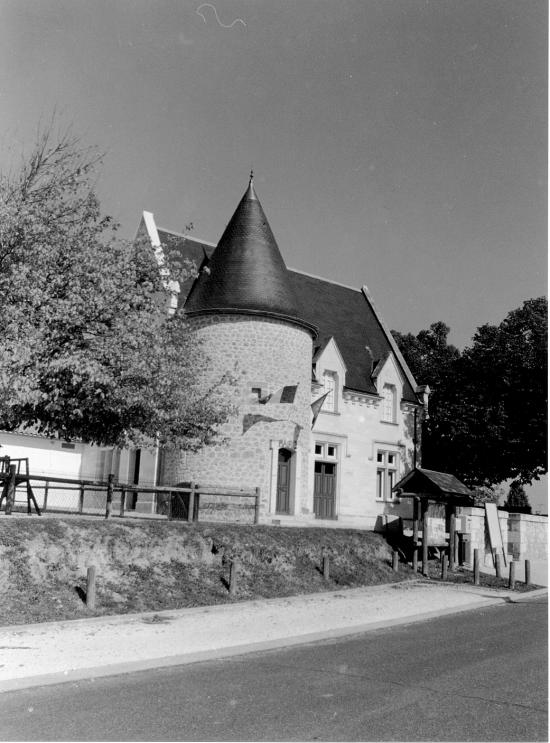 Bonzac, un ancien moulin,