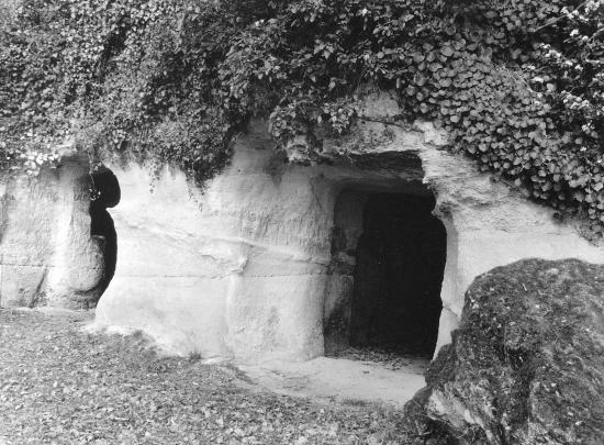 Saint-Hippolyte, les grottes Ferrand.