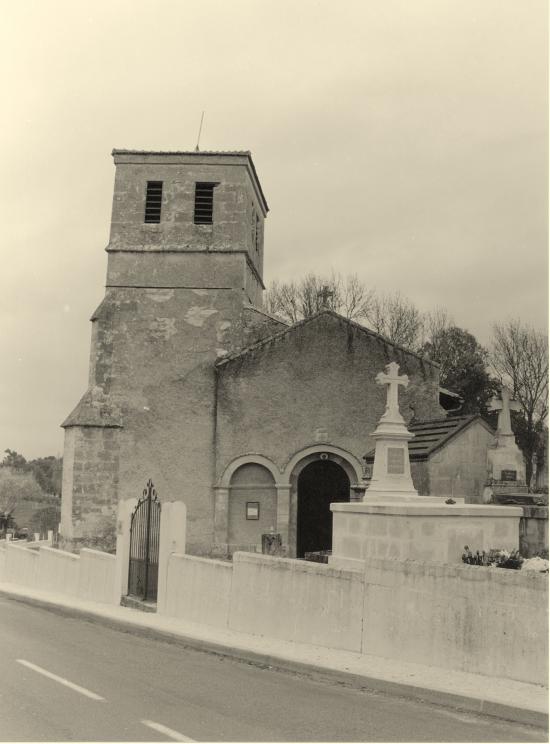 Lagorce, l'église Saint-Pierre.