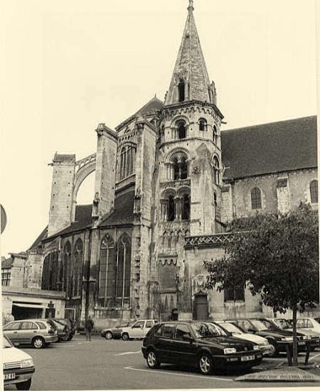 Auxerre, l'église Saint-Eusèbe.