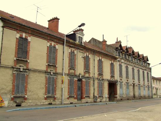 Migennes, des immeubles abandonnés,