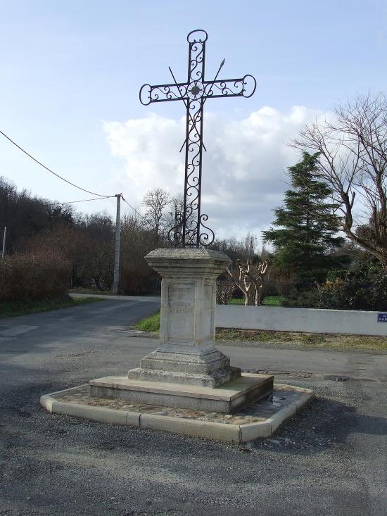 Cabara, croix de mission 1875