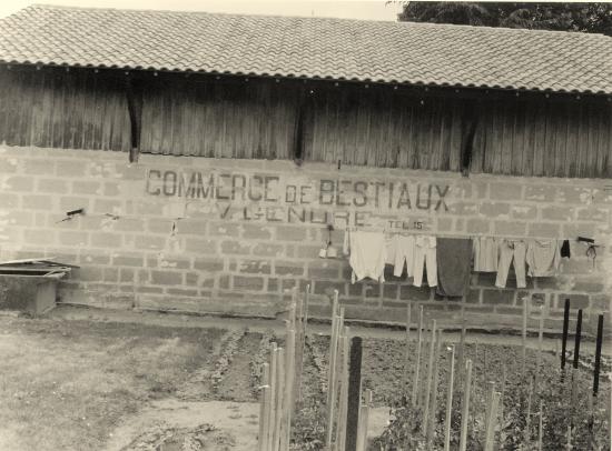 Guitres, un ancien affichage