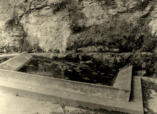 Castelnaud-la-Chapelle, un lavoir.