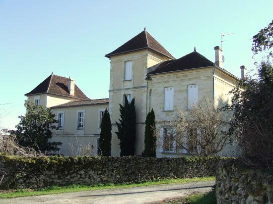 Saint-Aubin-de-Branne, la maison Labroue,