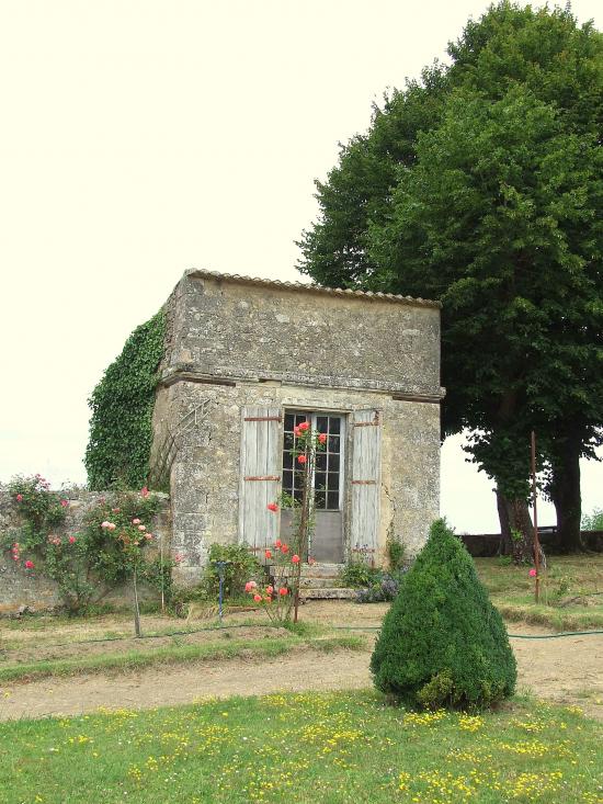 Moulon, le château de Montlau,