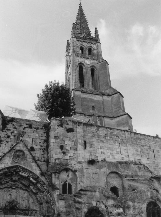 Saint-Emilion, l'église monolithe.