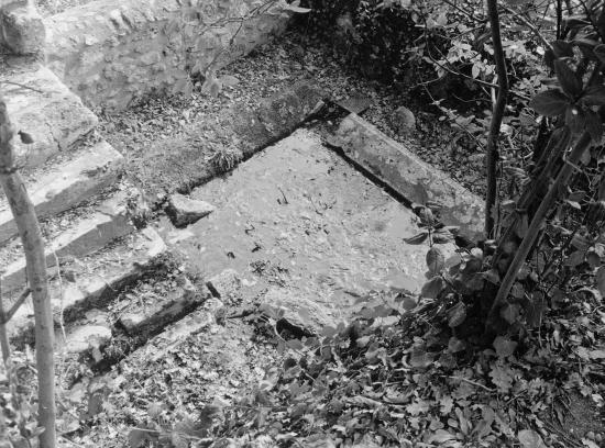 Saint-Hippolyte, un lavoir abandonné.