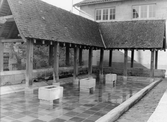 Saint-Emilion, un autre lavoir.