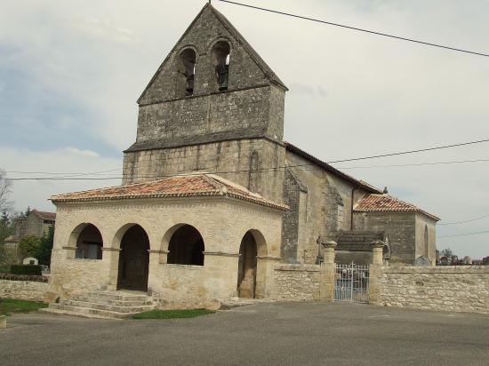 Jugazan, l'église Saint-Martin.