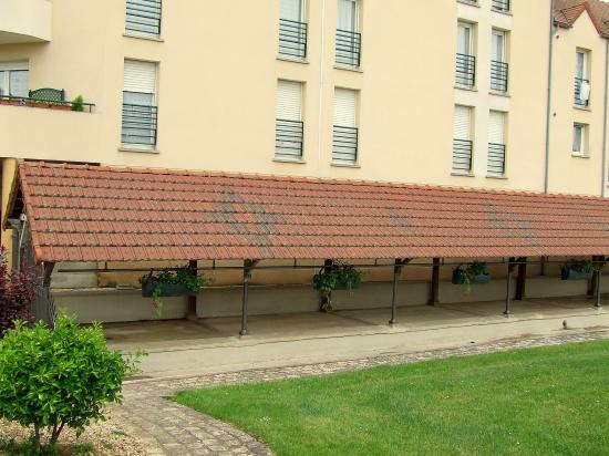 Migennes, le lavoir du canal,