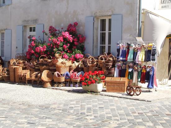 Brouage, la devanture d'un magasin.