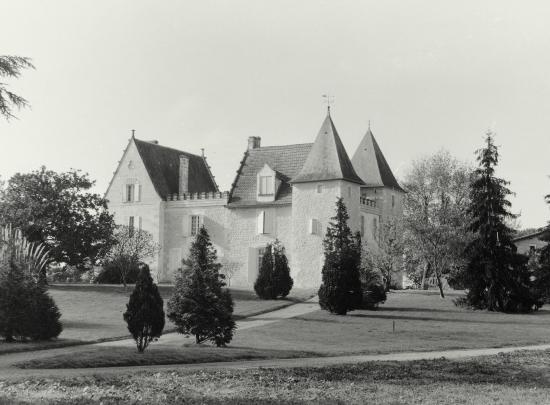 Vayres, le château Juncarret.