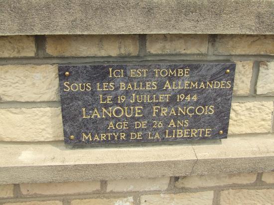 Migennes, une plaque commémorative,